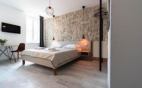 L&B City Center Studios Apartments